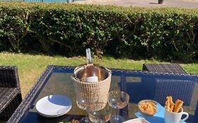 Oyster Bay Holiday Apartment Dundrum