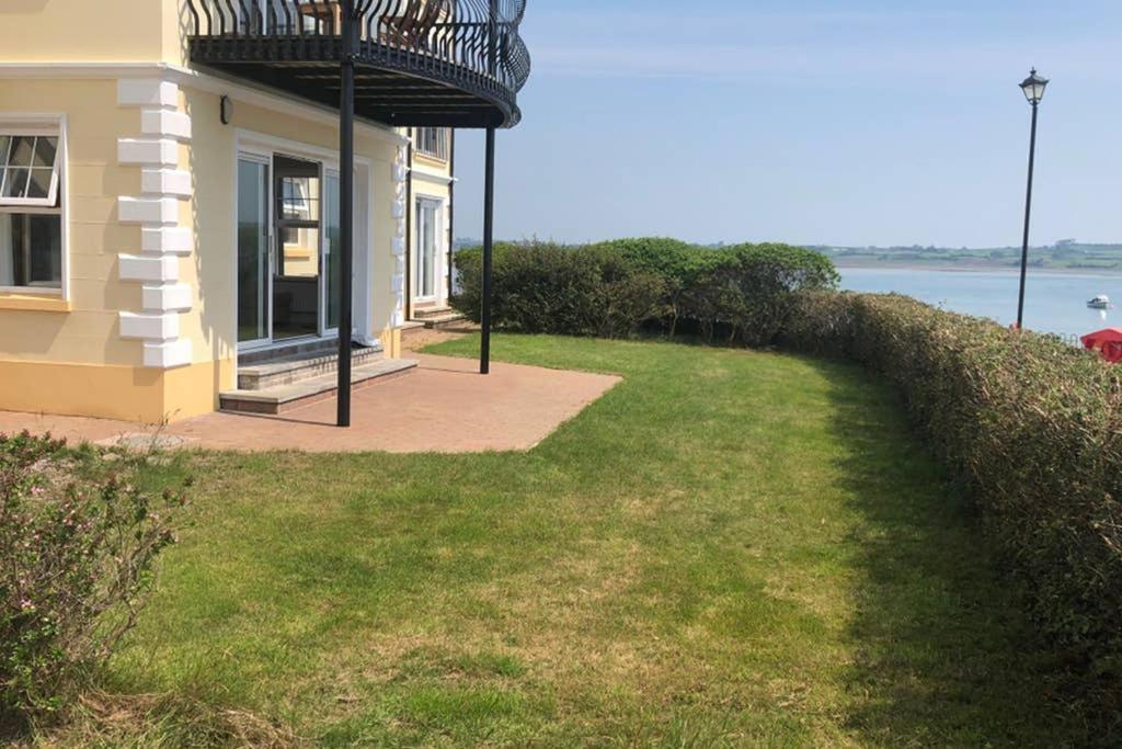Oyster Bay Holiday Apartment Dundrum Exterior photo
