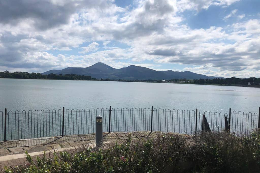 Oyster Bay Holiday Apartment Dundrum Exterior photo